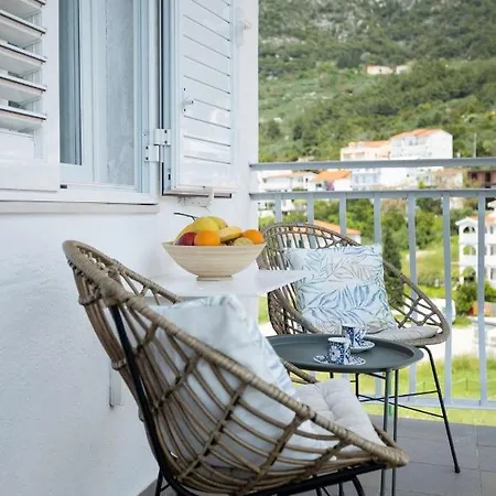 With A Parking Space Gradac, Makarska - 21758
